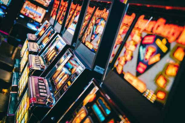 hokiqq Escalating Stakes